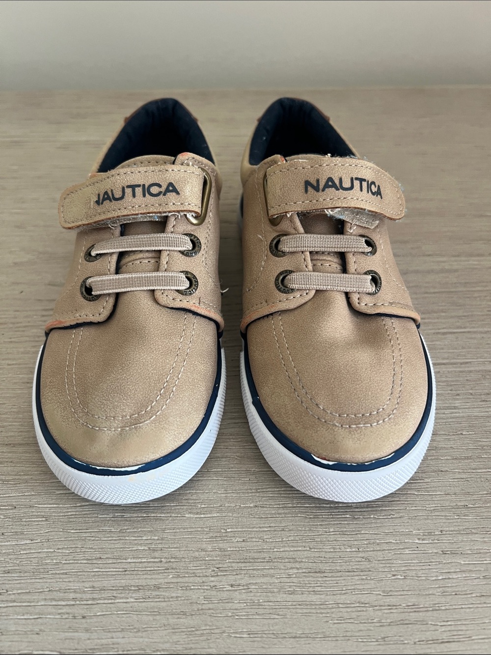 Boys Nautical Berrian 4 kids sneakers Is 9
Khaki